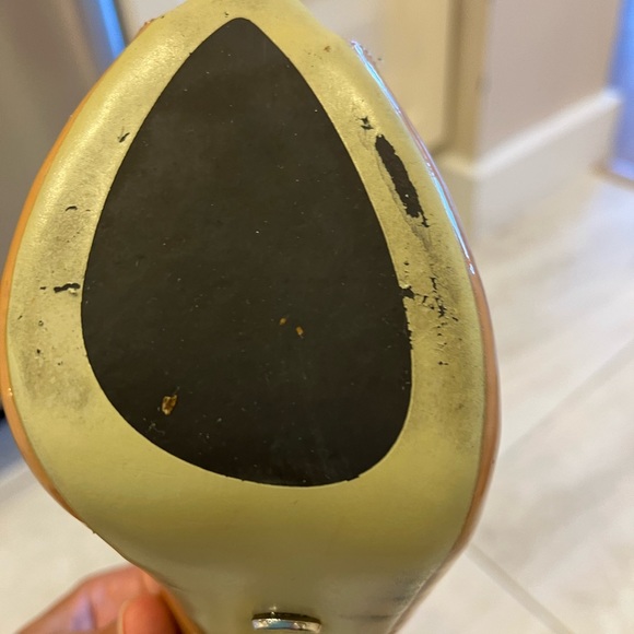 Tony Bianco 7 - Picture 3 of 6